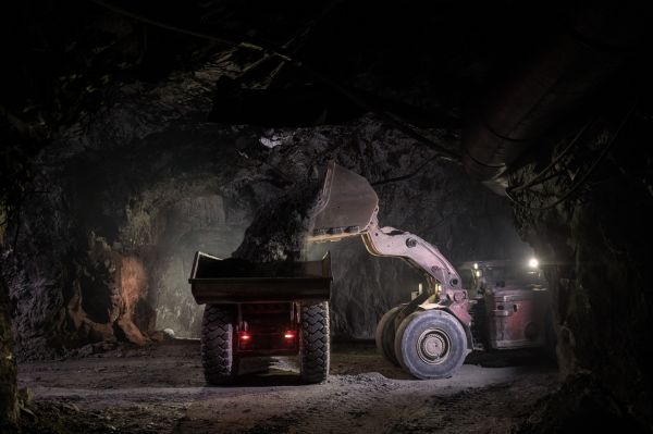 Mining Consultants is a Polish-based engineering firm that specialises in mine designing, planning and scheduling for global mining and mineral industries.